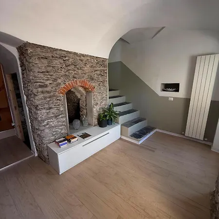 Al Torrente Elegant Rustic House In * كوليكو