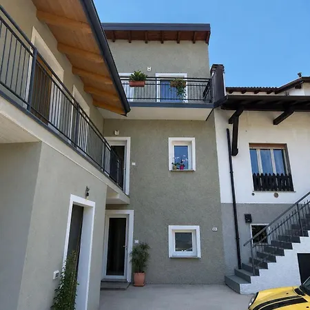 Al Torrente Elegant Rustic House In Dom wakacyjny Colico